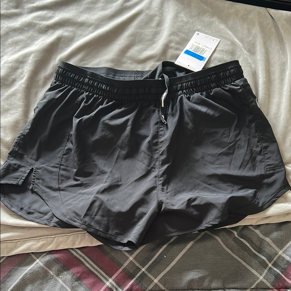 Nike Black Athletic Shorts Lightweight Moisture-Wicking